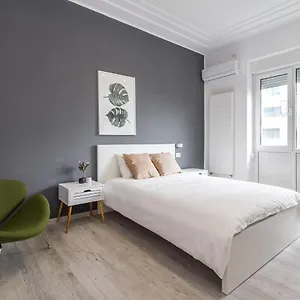 Modern In The Heart Of Apartment